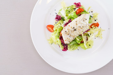 fish with vegetable salad