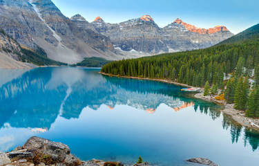 Sunrise at Moraine lake