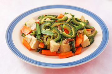 沖縄料理　ゴーヤチャンプルー