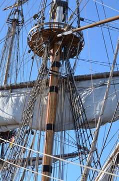 Takelage an historischem Segelschiff
