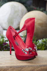 heeled shoes red Women