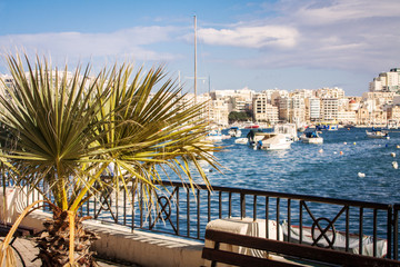 Fototapeta na wymiar Wiev to the bay near Valletta in Malta