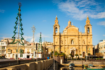 Wiev to the Msida Parish Church near Valletta in Malta - obrazy, fototapety, plakaty