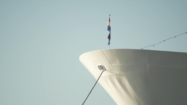 Nederlandse vlag op SS Rotterdam 
