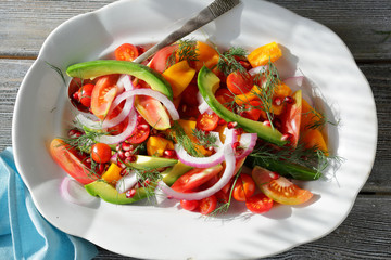 tomato and paprika salad