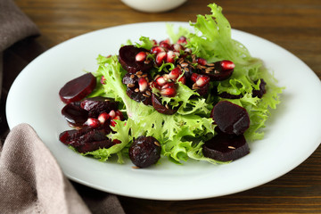 salad with roasted beetroot