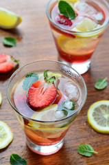 Strawberry and lemon drink