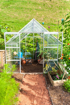Garden greenhouse