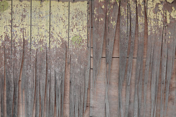 texture on peeling plywood.