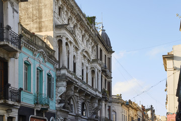 Fototapeta na wymiar Häuser in Buenos Aires