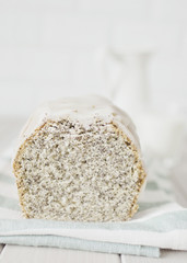 poppy cake 