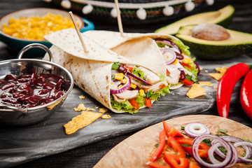 Tortilla with a mix of ingredients