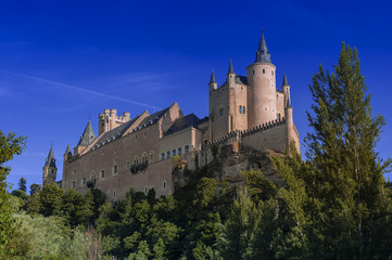 Fototapeta na wymiar Alcazar de Segovia (España)