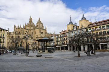 Fototapeta na wymiar Plaza Mayor square in Segovia