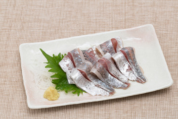マアジの刺身