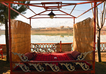 Relaxing seat for guests