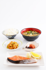 おいしそうな和風朝食