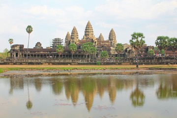 Fototapeta premium Angkor Wat of UNESCO's world heritage in Siem Reap, Cambodia