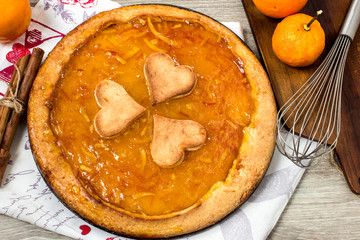 homemade marmalade tart with orange and cinnamon