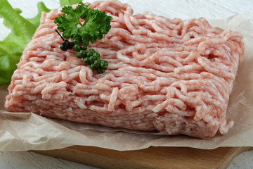Raw minced meat