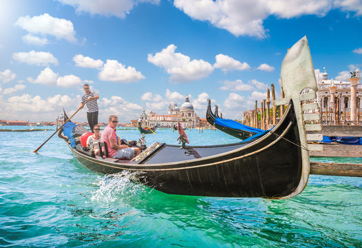 Fototapeta Gondola on Canal Grande in Venice, Italy
