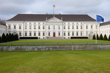 Fototapeta na wymiar Schloss Belvue Berlin