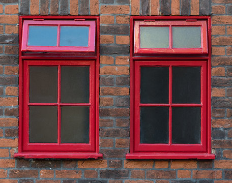 Traditional Red English Windows