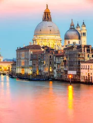 Fototapete Rund Grand Canal and Basilica Santa Maria della Salute, Venice, Italy © Luciano Mortula-LGM