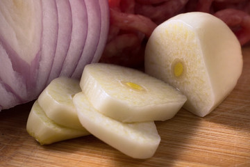 slices of garlic