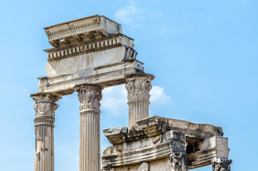 Fototapeta premium ancient roman columns in rome, italy