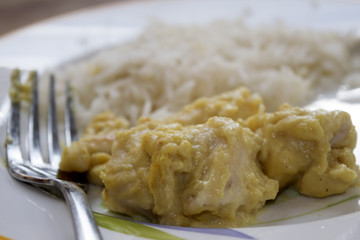 chopped chicken at mustard rice