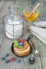 Pancakes with berries