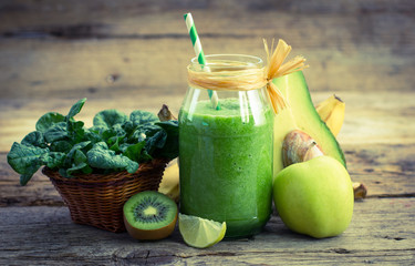 Fresh and healthy green smoothie  - Powered by Adobe