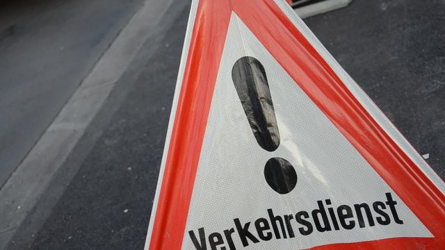 Strassenbau Verkehrsdienst