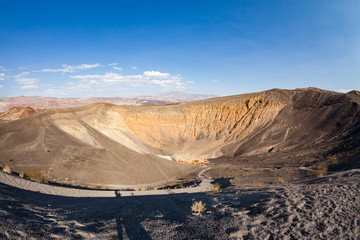 Fototapeta na wymiar Ubehebe Crater Death Valley National Park 