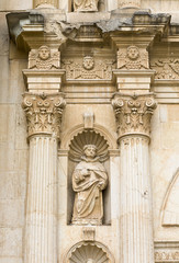 Obraz premium Detail of stone columns and carvings on church exterior, Oaxaca, Mexico