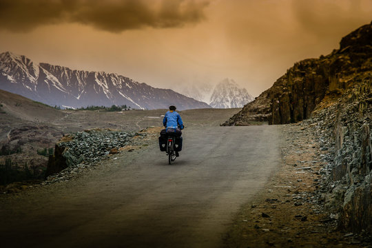 Cycling To Shandur Pass