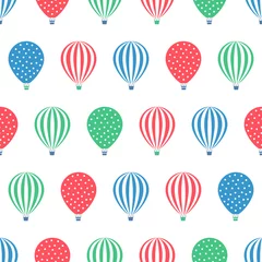 Papier Peint photo Lavable Montgolfière Hot air balloon seamless pattern. Baby shower vector illustrations isolated on white background. Polka dots and stripes. Colorful hot air balloons design.