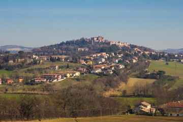 Fototapeta na wymiar Veduta panoramica di Gradara