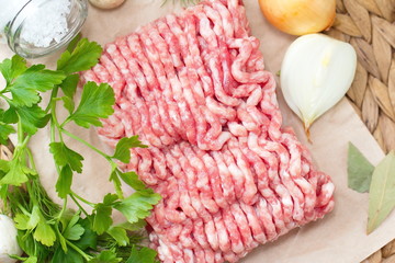 Raw minced meat