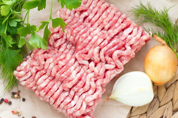 Raw minced meat