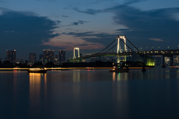 Fototapeta na wymiar Odaiba Bridge in tokyo after sunset
