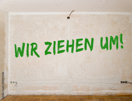 "Wir ziehen um" Stockfotos und lizenzfreie Bilder auf