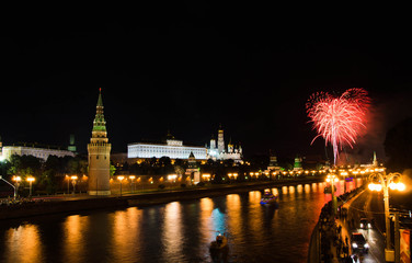 Fototapeta na wymiar fireworks in Moscow