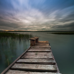 Fototapeta premium old wooden pier