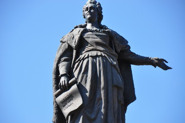 Odessa - Denkmal der Zarin Katharina II. mit dem Gründungserlass in der Hand