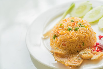 Fried Rice with Crispy Gourami Fish