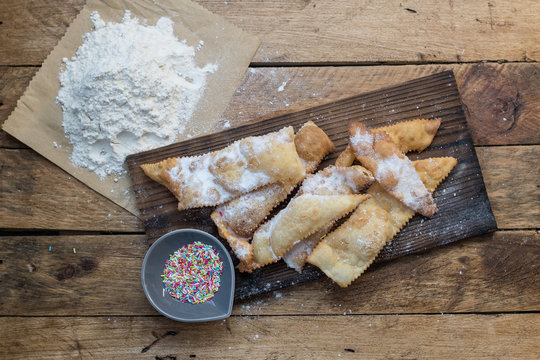 Bugie di carnevale o chiacchiere