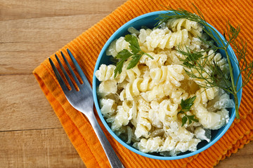 pasta with cheese sauce