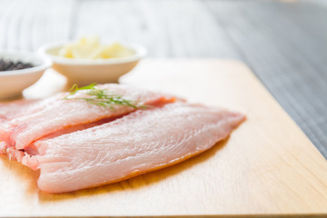 tilapia raw